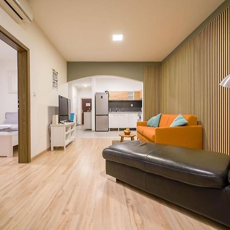 Vesna Convenient Apartment Братислава Экстерьер фото